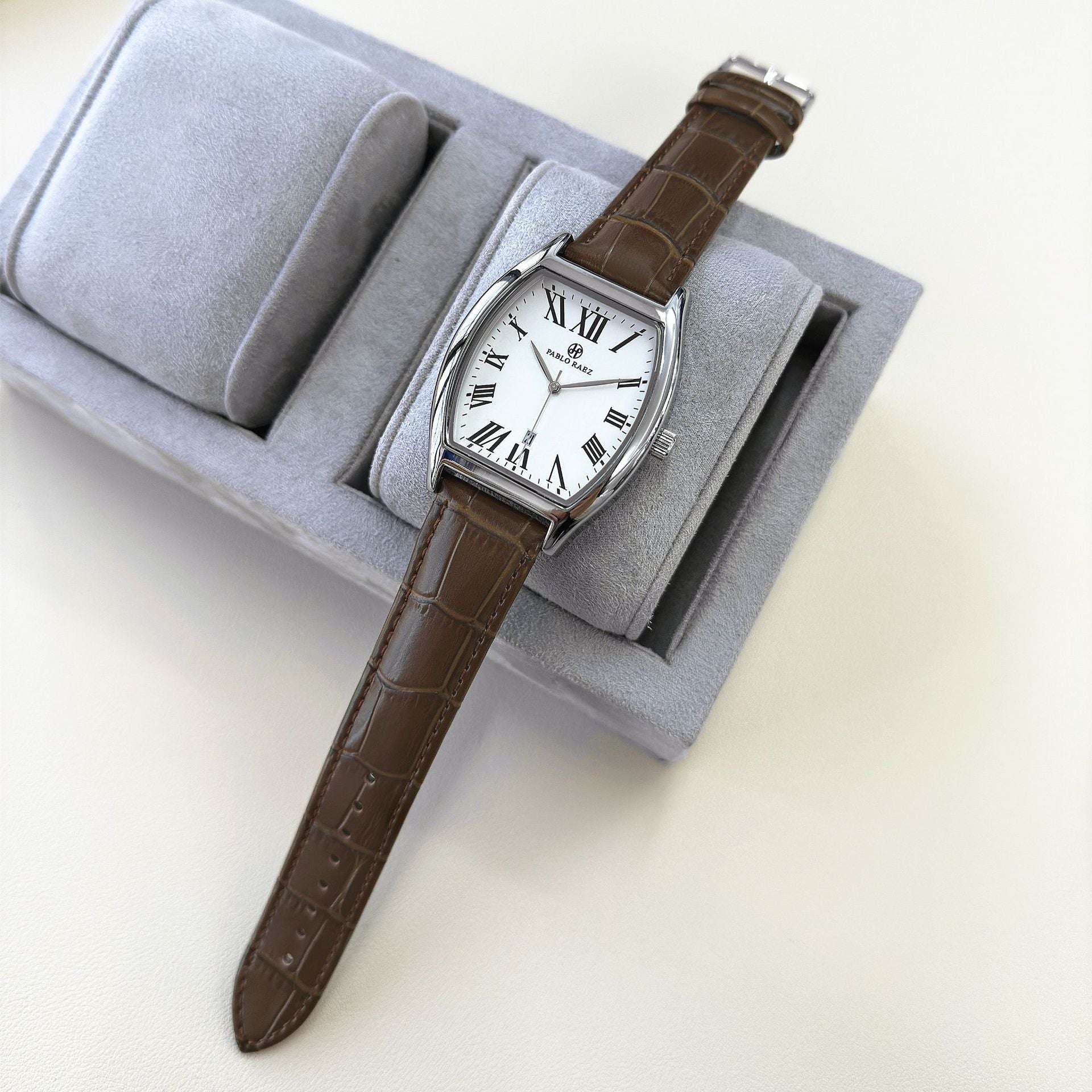Pablo Raez Casual Business Men's Quartz Watch Barrel-shaped Leather Strap Waterproof Calendar Watch Cross-Border Shipping